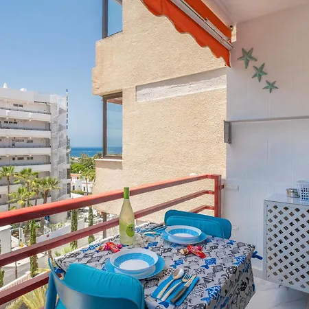 Luna *